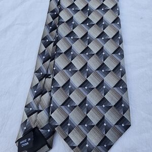 Arrow Geometric Tie in Black, Gray, and Tan